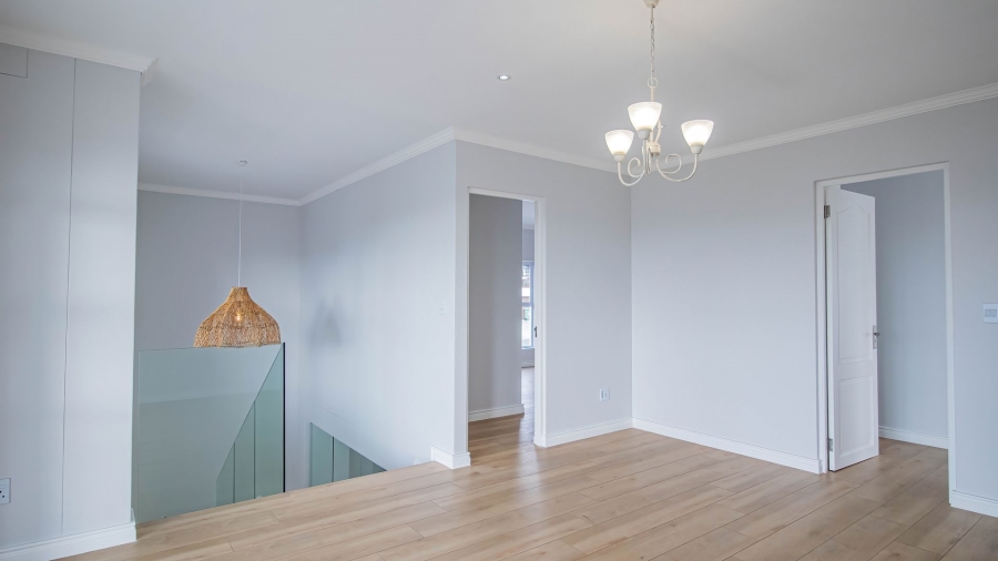 3 Bedroom Property for Sale in Shelley Point Western Cape
